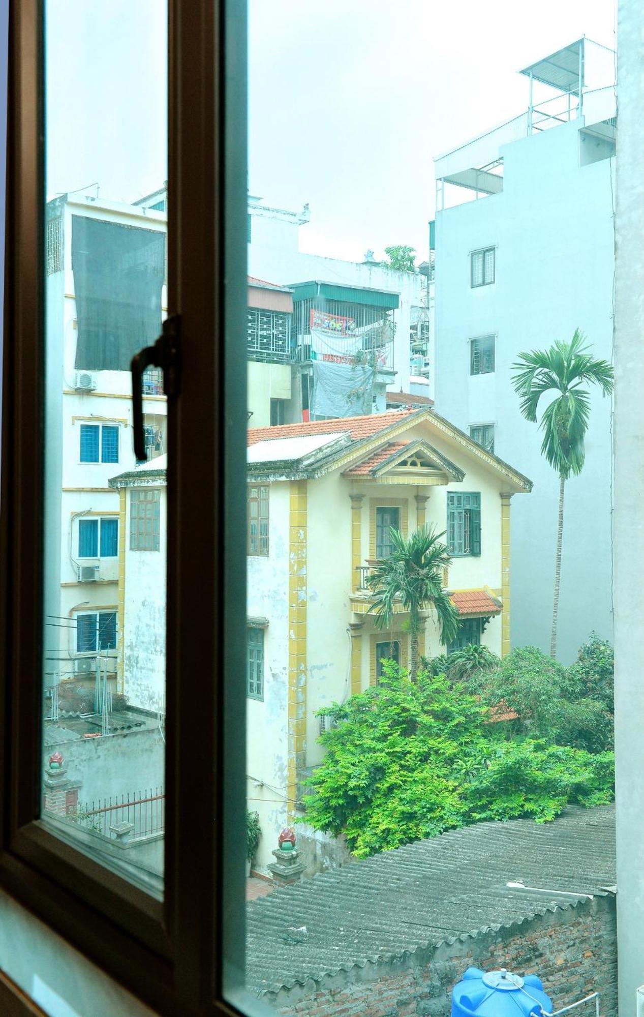 Era Apartment Tran Thai Tong Hanoi Buitenkant foto