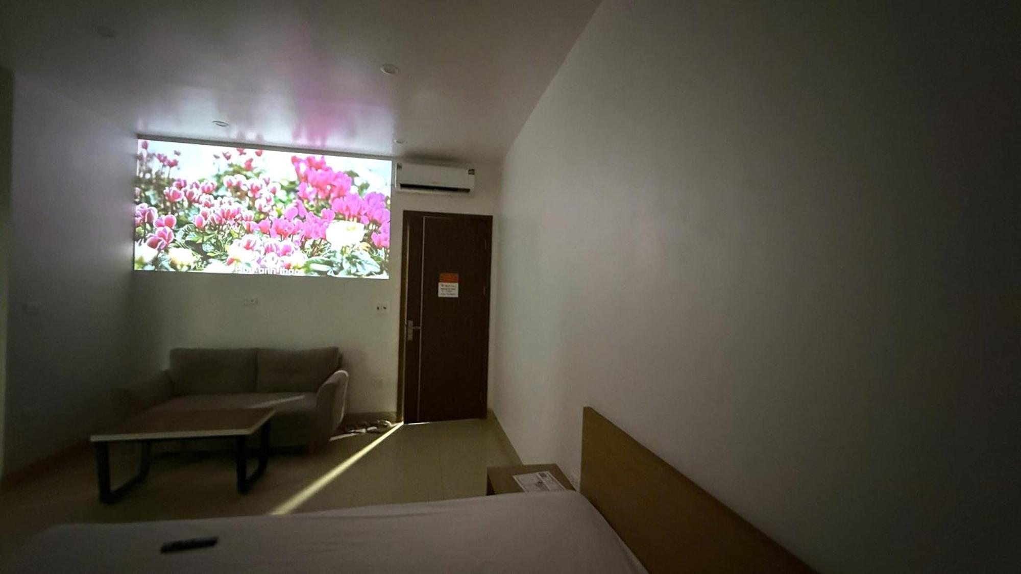Era Apartment Tran Thai Tong Hanoi Buitenkant foto